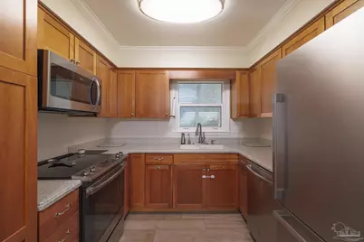 6 Pinetree Dr, Gulf Breeze, FL 32561 - Photo 9