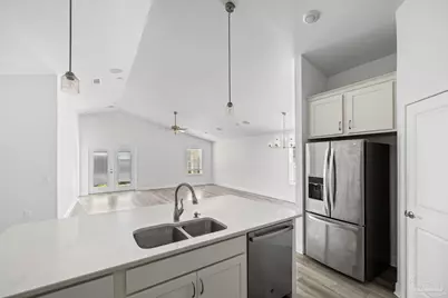 5343 Boots Byers Ct, Gulf Breeze, FL 32563 - Photo 9