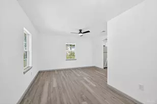 1000 N G St, Pensacola, FL 32501 - Photo 5
