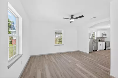 1000 N G St, Pensacola, FL 32501 - Photo 7