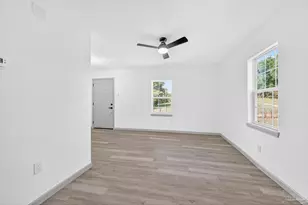 1000 N G St, Pensacola, FL 32501 - Photo 17