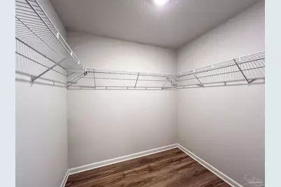 6351 Burrow Ln, Pensacola, FL 32526 - Photo 13