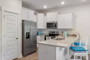 1518 Farragut Way, Pensacola, FL 32534 - Photo 9