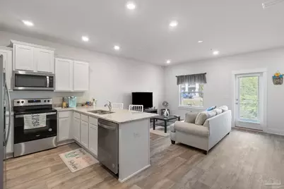 1518 Farragut Way, Pensacola, FL 32534 - Photo 5