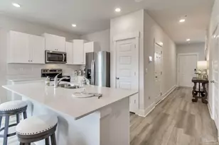 3988 Pendragon Cir, Milton, FL 32583 - Photo 7