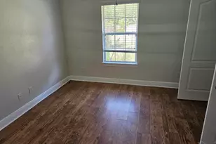 9137 Iron Gate Blvd, Milton, FL 32570 - Photo 5