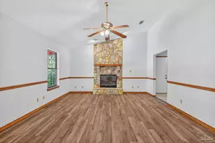 5453 Hamilton Ln, Pace, FL 32571 - Photo 7