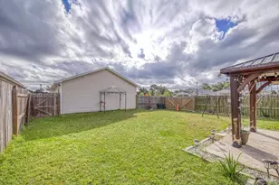 5713 Tryton Cir, Pensacola, FL 32526 - Photo 15