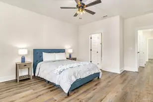 520 N Devillers St, Pensacola, FL 32501 - Photo 17