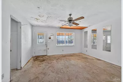 4727 Cyril Dr, Pace, FL 32571 - Photo 3