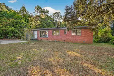 6571 Cedar St, Milton, FL 32570 - Photo 1