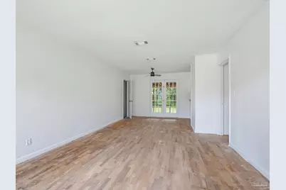 6571 Cedar St, Milton, FL 32570 - Photo 9