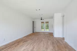 6571 Cedar St, Milton, FL 32570 - Photo 9