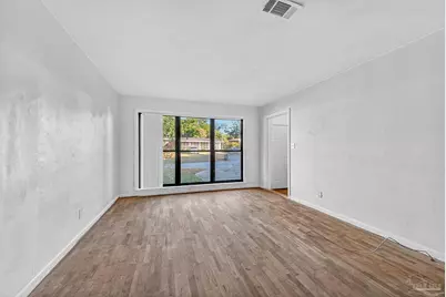 6571 Cedar St, Milton, FL 32570 - Photo 9