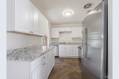 6571 Cedar St, Milton, FL 32570 - Photo 17