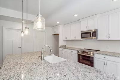 6482 Gentle Rain Dr, Milton, FL 32570 - Photo 11