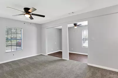 21 N Harris St, Pensacola, FL 32507 - Photo 15