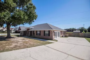 3310 Indian Hills Dr, Pace, FL 32571 - Photo 5