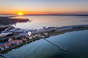 28 Baybridge Dr, Gulf Breeze, FL 32561 - Photo 71