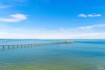 28 Baybridge Dr, Gulf Breeze, FL 32561 - Photo 3