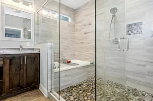 1469 Sanibel Ln, Gulf Breeze, FL 32563 - Photo 37