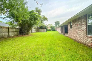 9121 Sebring Dr, Pensacola, FL 32506 - Photo 27