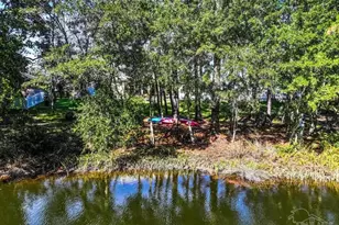 5751 Dunbar Cir, Milton, FL 32583 - Photo 55