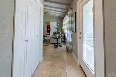 5607 Fairview Dr, Pensacola, FL 32505 - Photo 7