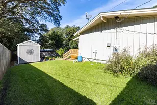 5607 Fairview Dr, Pensacola, FL 32505 - Photo 37