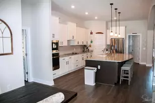 6489 Gentle Rain Dr, Milton, FL 32570 - Photo 11