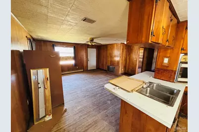 8408 Pond Ave, Pensacola, FL 32534 - Photo 5