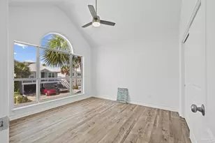 1479 Homeport Dr, Navarre Beach, FL 32566 - Photo 11