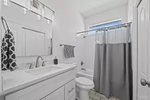 1479 Homeport Dr, Navarre Beach, FL 32566 - Photo 13