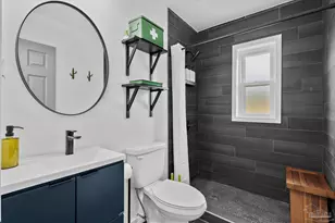 204 Fairfax Dr, Pensacola, FL 32503 - Photo 15