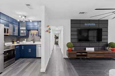 204 Fairfax Dr, Pensacola, FL 32503 - Photo 11