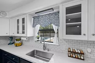 1747 New Hope Rd, Gulf Breeze, FL 32563 - Photo 17