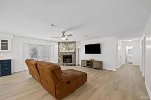 1747 New Hope Rd, Gulf Breeze, FL 32563 - Photo 9