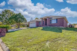 4811 La Casa Cir, Pace, FL 32571 - Photo 3