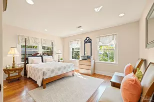 724 N K St, Pensacola, FL 32501 - Photo 25