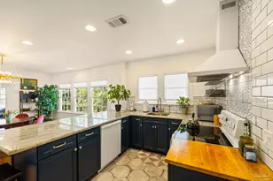 724 N K St, Pensacola, FL 32501 - Photo 19