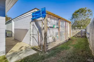 2 Adkinson Dr, Pensacola, FL 32506 - Photo 43