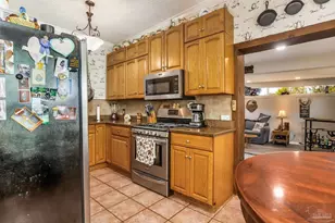 2 Adkinson Dr, Pensacola, FL 32506 - Photo 7