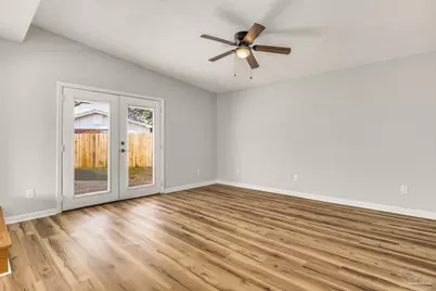 6357 Shady Ln, Milton, FL 32570 - Photo 17