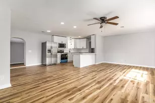 6357 Shady Ln, Milton, FL 32570 - Photo 7