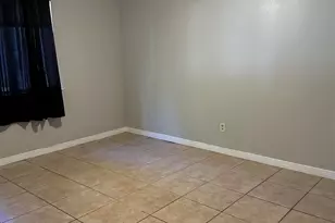 7225 W Fairfield Dr, Pensacola, FL 32506 - Photo 9