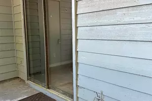 7225 W Fairfield Dr, Pensacola, FL 32506 - Photo 15