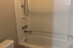 7225 W Fairfield Dr, Pensacola, FL 32506 - Photo 13