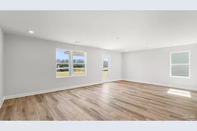 5900 Pelagic Dr, Milton, FL 32583 - Photo 7