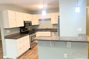 8229 Impala Ct, Pensacola, FL 32506 - Photo 9