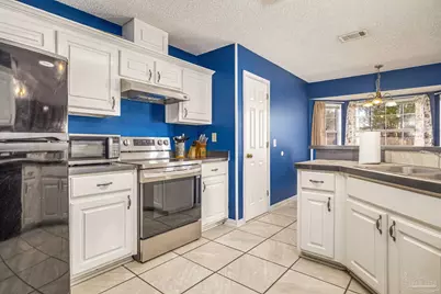 832 Horsemens Path, Cantonment, FL 32533 - Photo 17